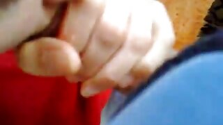 ದಟ್ಟ ಕೋಳಿಯ ಜೊತೆ ಹುಡುಗ ಮಿಯಾ ಫೆರಾರಿಯ ಸೆಕ್ಸ್-ಅಪೀಲ್ ತರುಣಿಯ ಗುದದ್ವಾರವನ್ನು ಹಿಗ್ಗಿಸುತ್ತಿರುವುದು