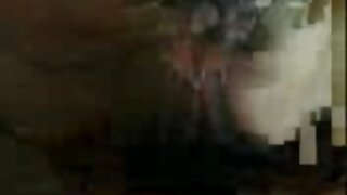 ಕಪ್ಪು ಕೂದಲಿನ ಏಷ್ಯನ್ ಹಾಟಿ ಕೈಲಾನಿ ಲೀ ಕೋಳಿಯನ್ನು ಬೀಸುತ್ತಾಳೆ ಮತ್ತು ನಾಯಿ ಶೈಲಿಯನ್ನು ಫಕ್ಸ್ ಮಾಡುತ್ತಾಳೆ